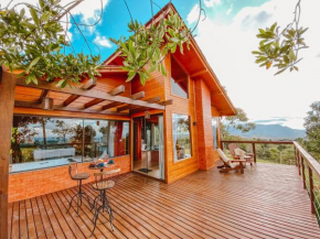 Cabana Romântica na Serra com Hidro, Lareira, Lagos e Trilhas